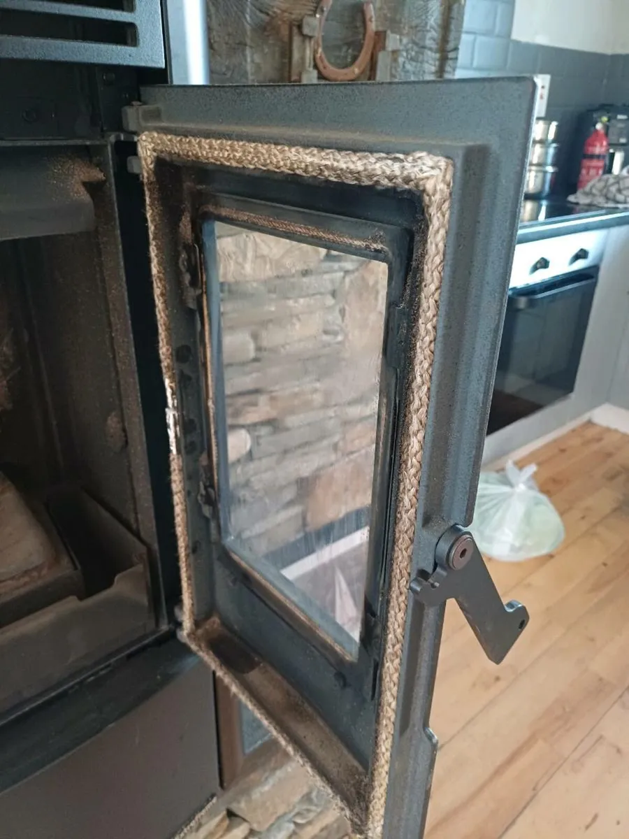 EXTRAFLAME PELLET STOVE FOR SALE - Image 4