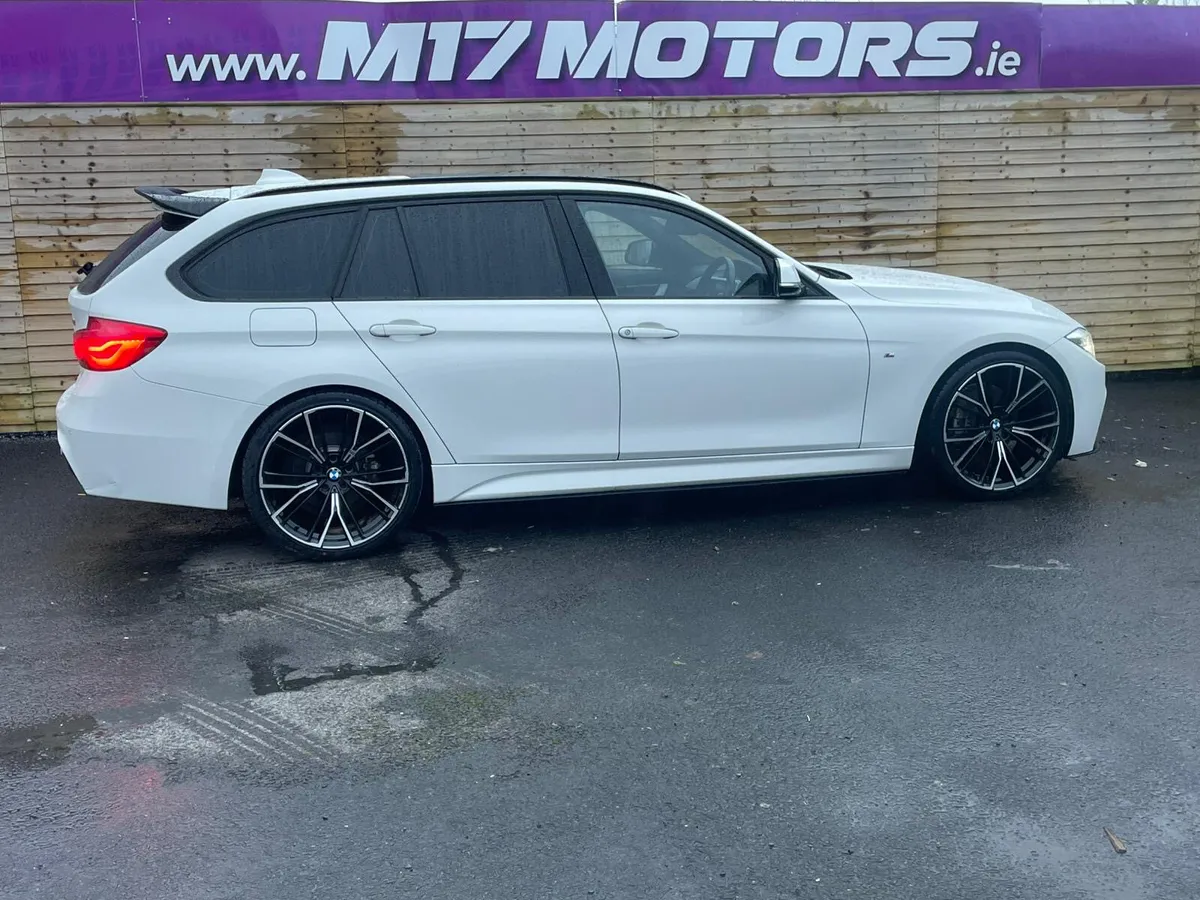 BMW 320D TOURING M-SPORT - Image 3
