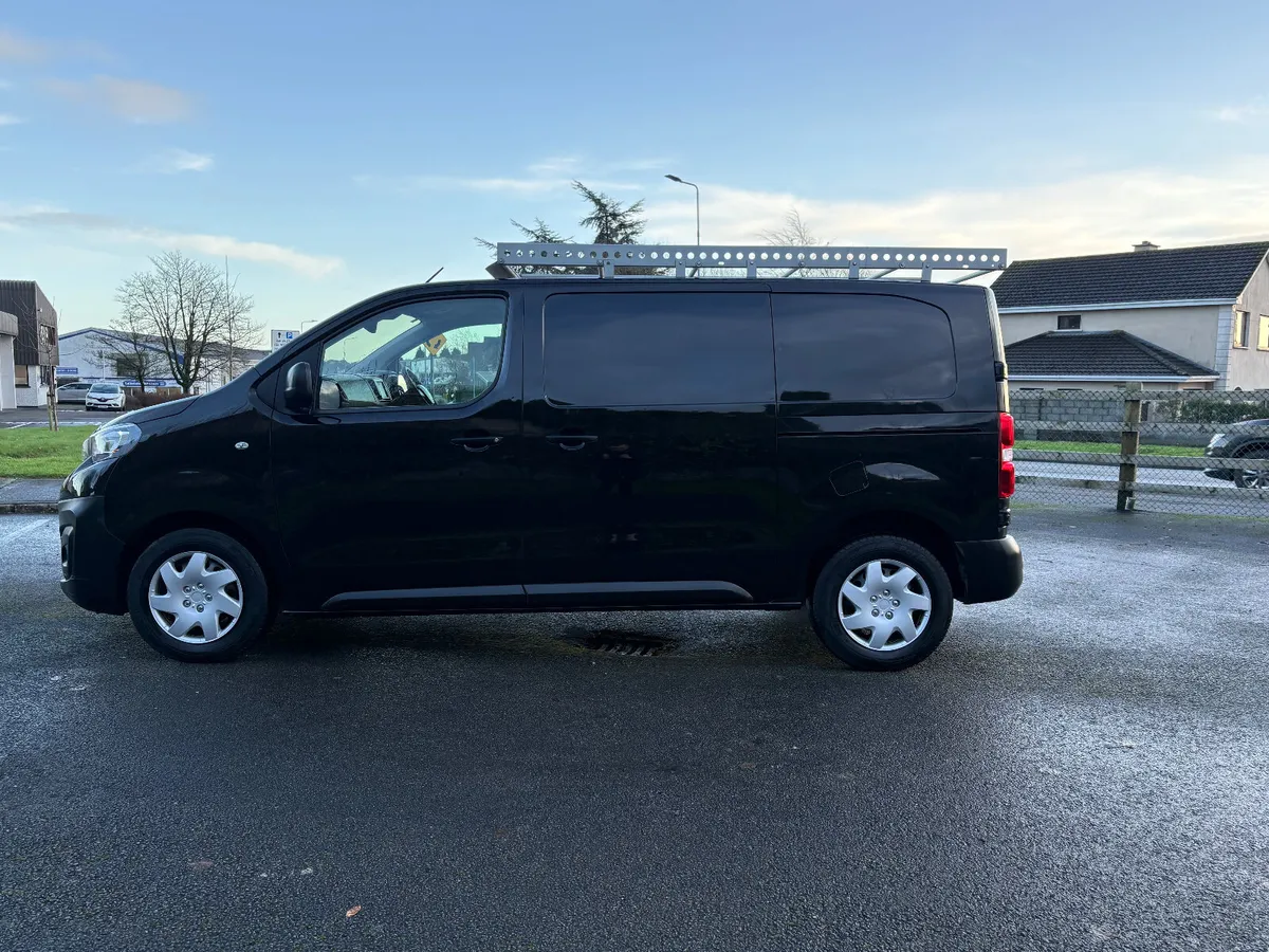 PEUGEOT EXPERT ONLY 108 KM AIR CON - Image 4