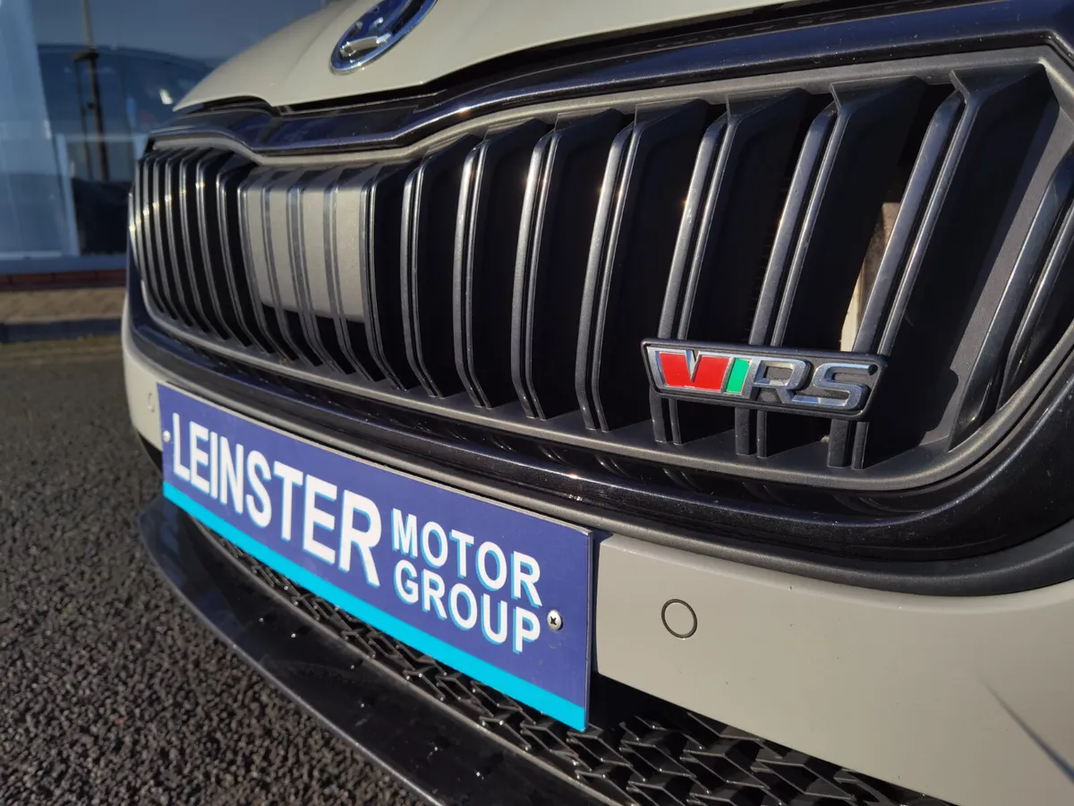 SKODA OCTAVIA VRS 1.4TSI IV DSG AUTOMATIC PHEV - Image 4