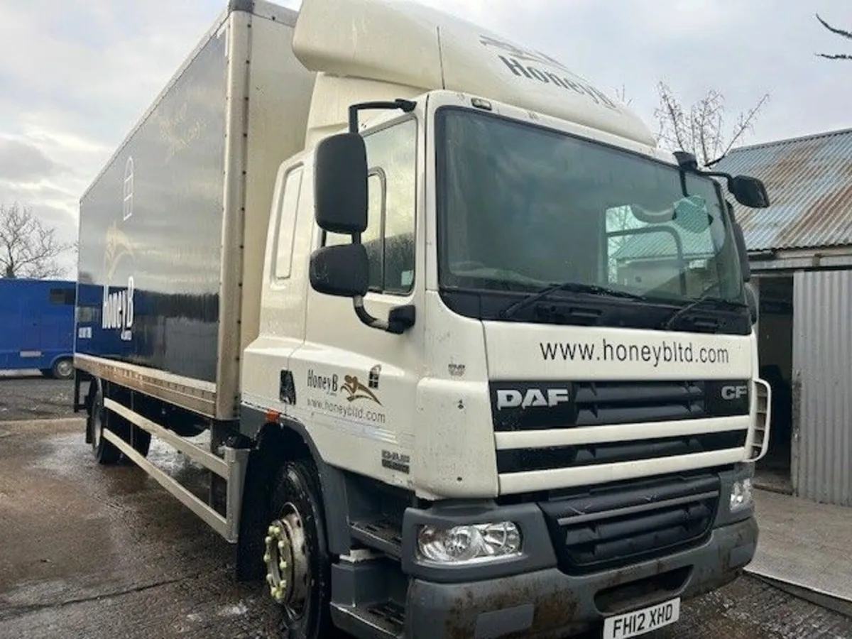 2012 DAF CF 220 BOXVAN - Image 2