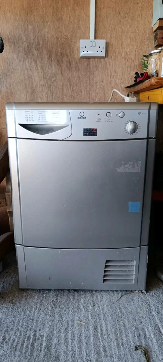 Indesit condenser tumble dryer - Image 1