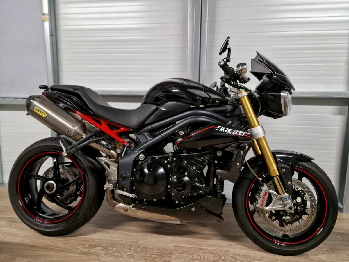 2013 Triumph Speed Triple R 1050 ABS - Image 3