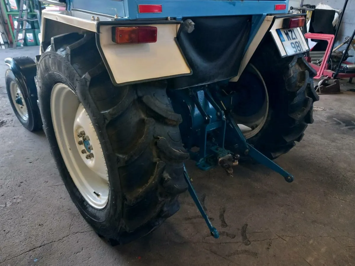 Ford 2000 Pre force - Image 4