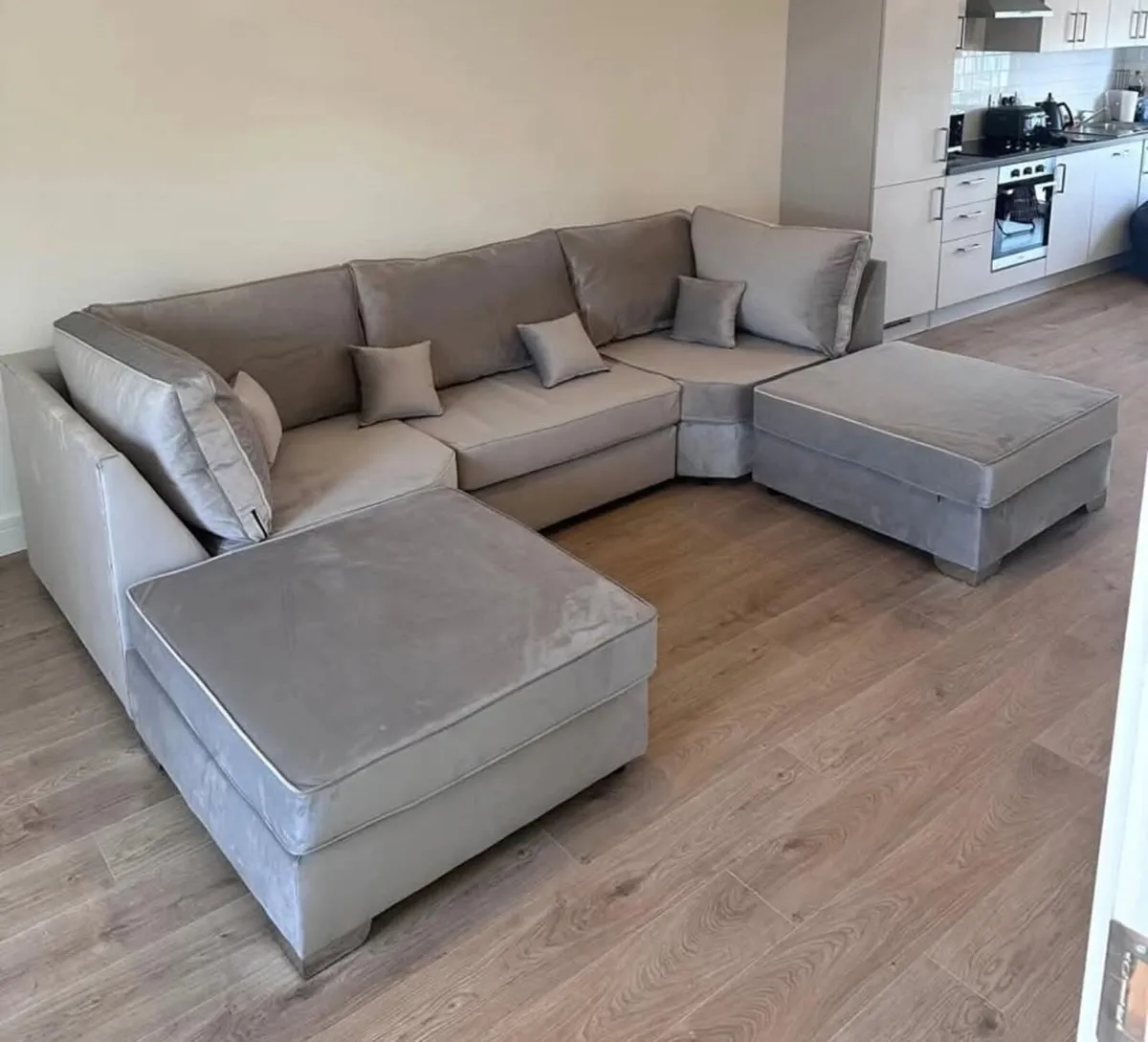 Ushape Scatter or Fullback Cushions Sofa - Image 3