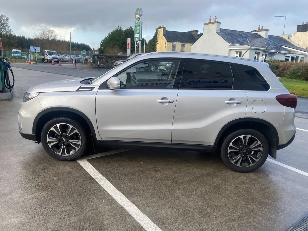 2022, Suzuki Vitara, SZ5 Allgrip - Image 4