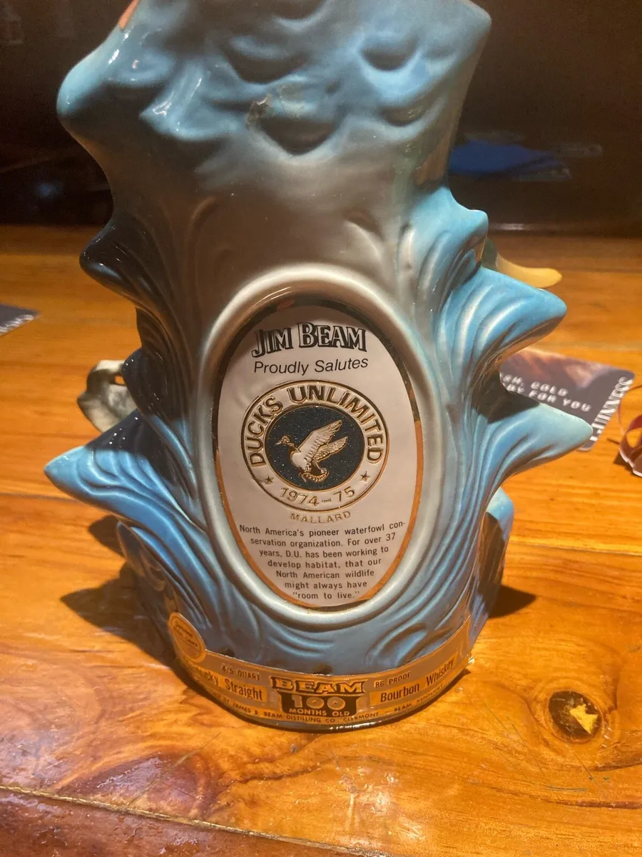 Pub Memorabilia - Image 3