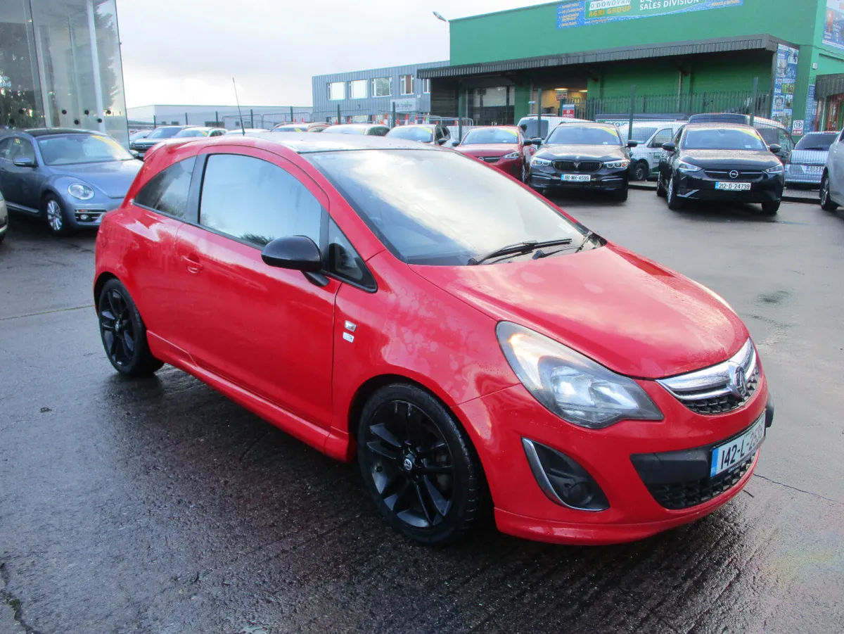 Vauxhall Corsa 1.2 limited edition  2014 - Image 3