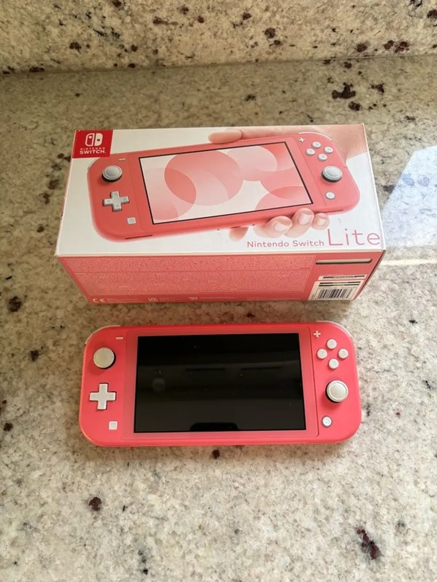 Nintendo Switch Lite - Image 2