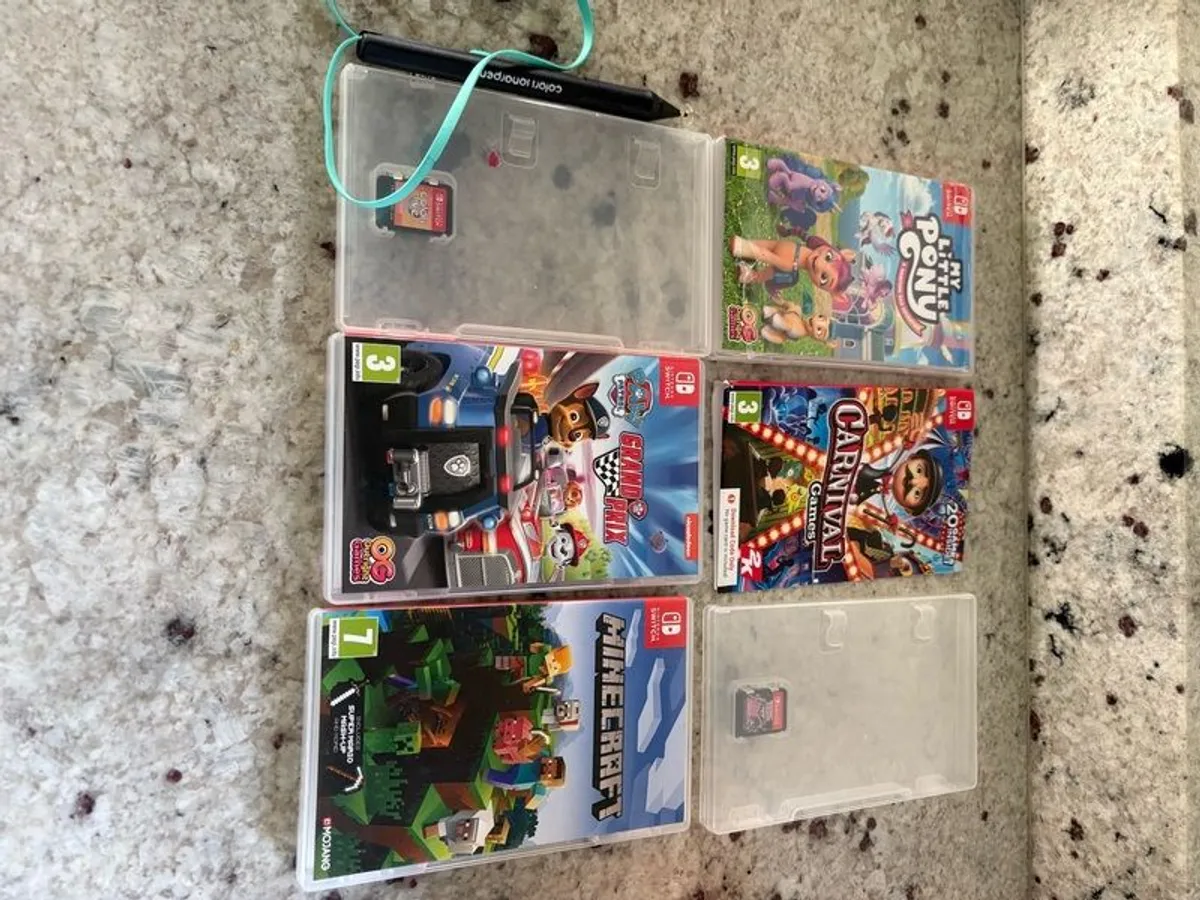 Nintendo Switch Lite - Image 4