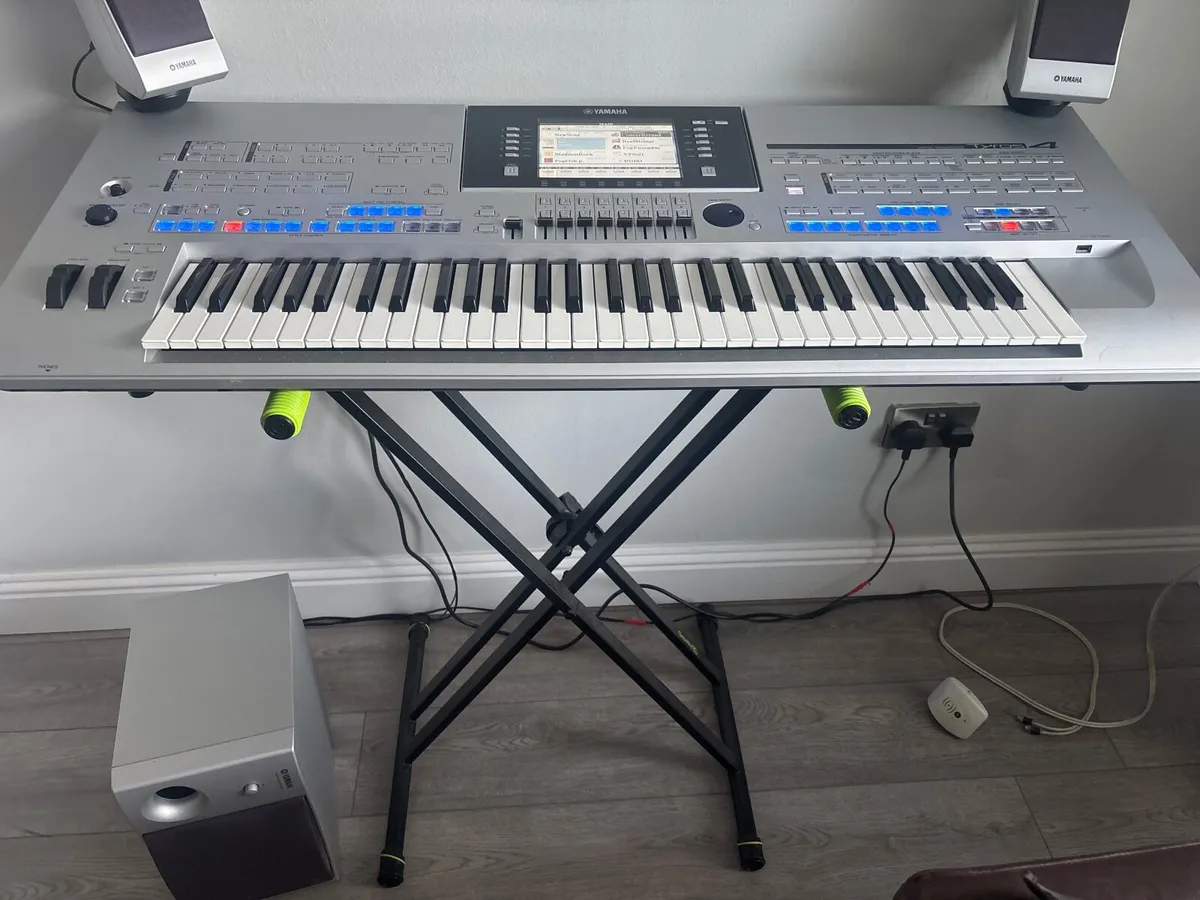 Yamaha tyros 4 keyboard - Image 4