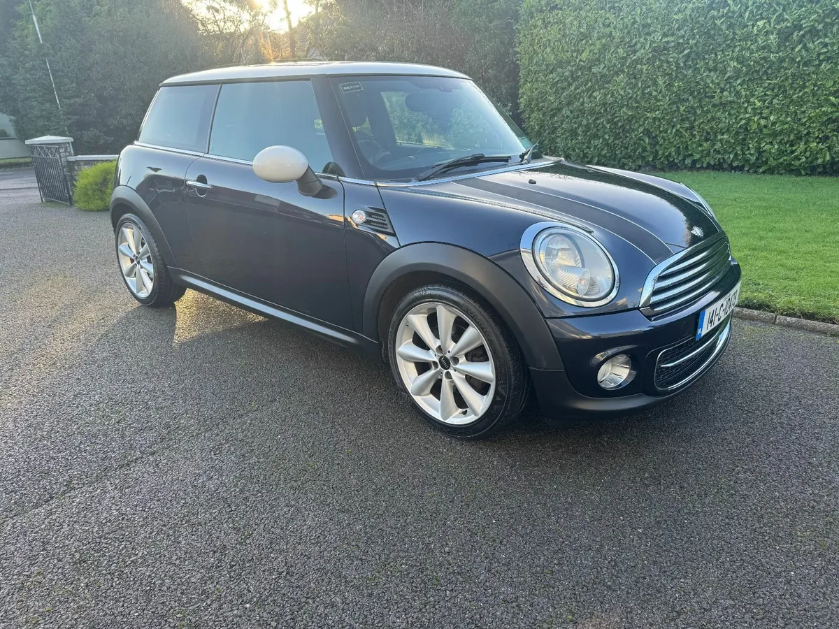 Mini Cooper 2014 - Image 2