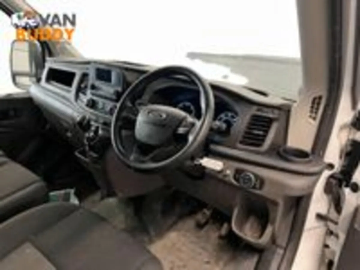 Ford Transit Transit 2.0 350 EcoBlue HD Leader RWD - Image 3