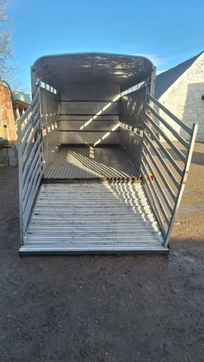 Ifor Williams 12'  x 5'10" Cattle Box Trailer - Image 2