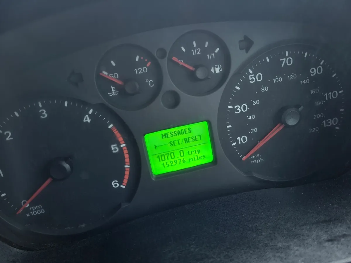 Ford Transit 2012 - Image 2