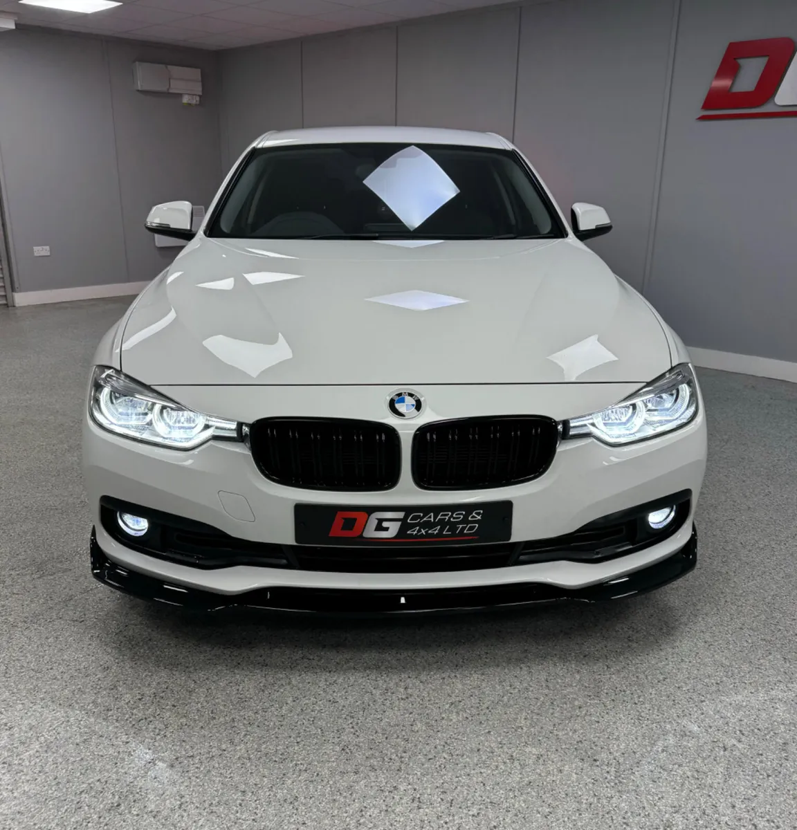 2017 BMW 320D SE X Drive Manual - Image 2