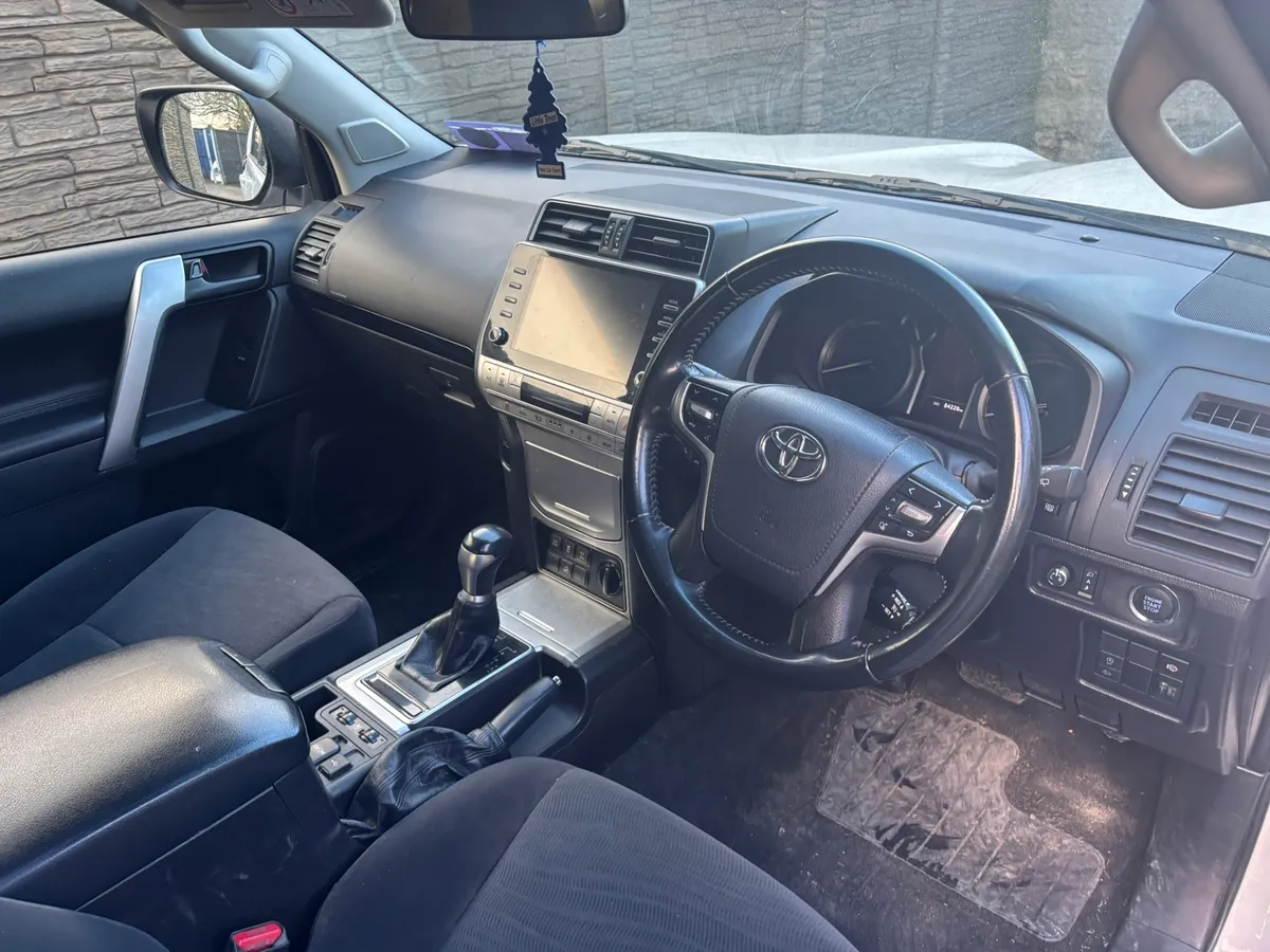 Toyota Landcruiser commercial - Image 3