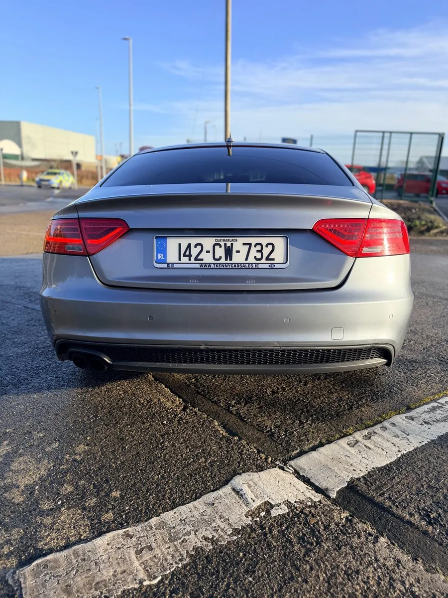 Audi A5 S-Line Black Edition - Image 4