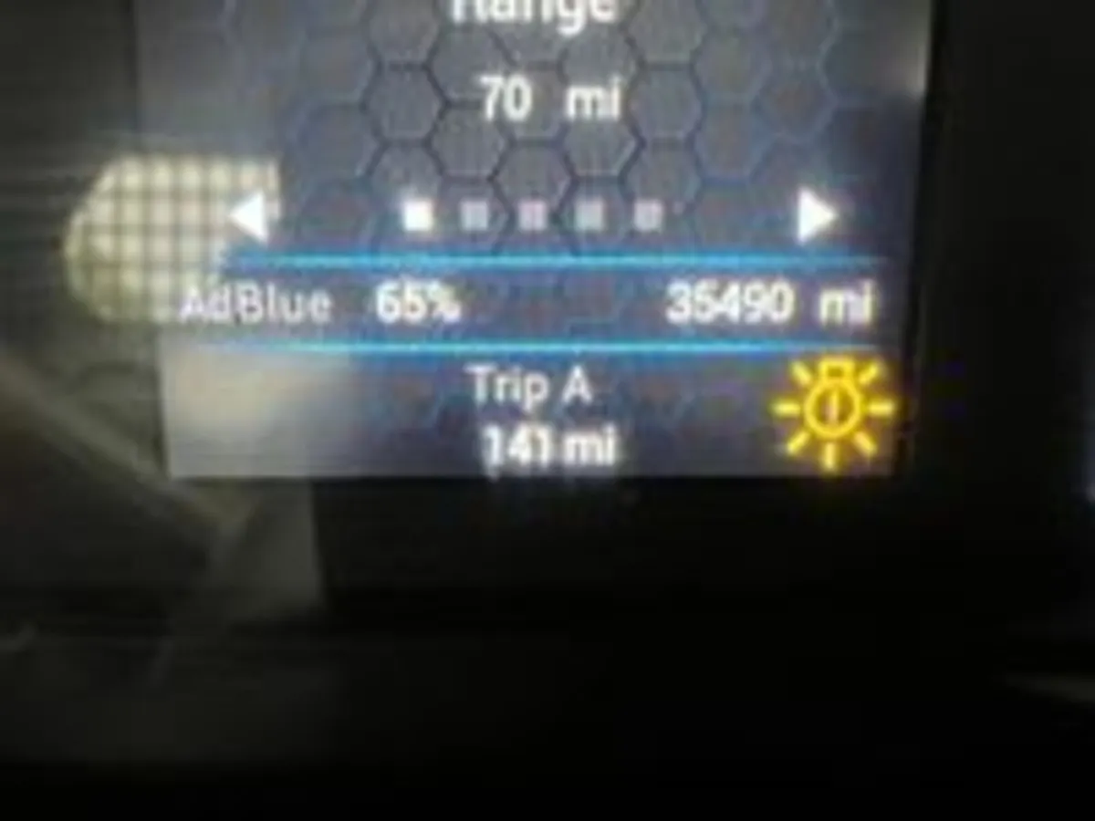 Iveco Daily 2.3D HPI 14V 35C 3000 Chassis Cab 2dr - Image 1