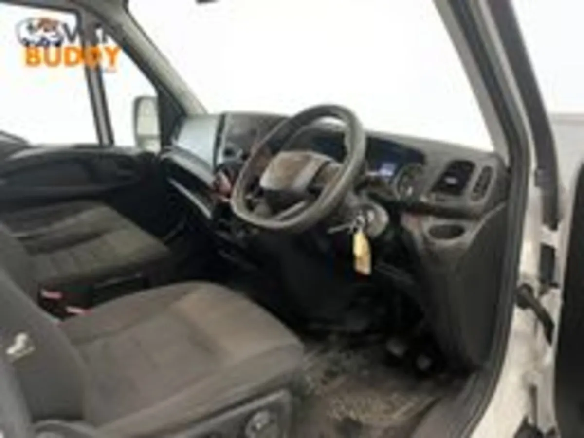 Iveco Daily D HPI 14V 35C 3450 2.3 4dr Tipper - Image 4