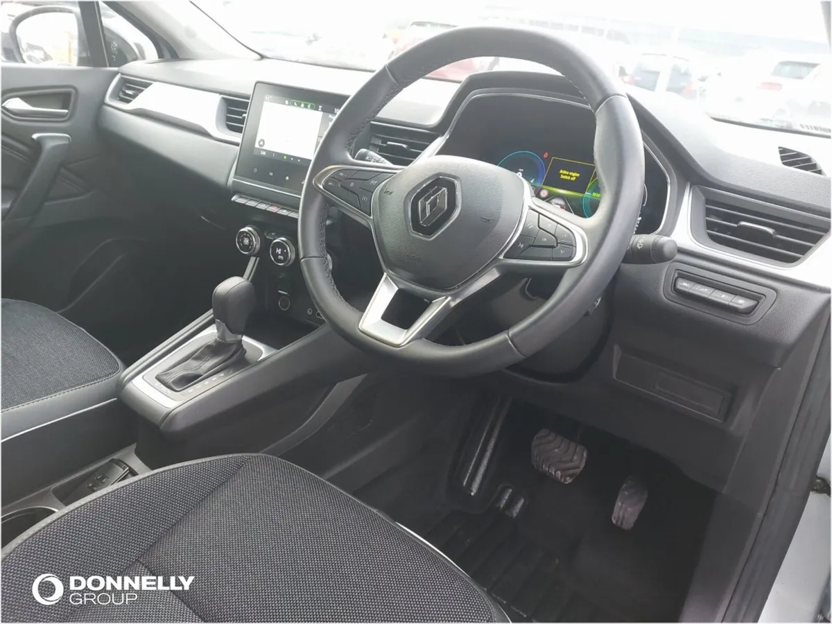 Renault Captur Hatchback Techno - Image 4