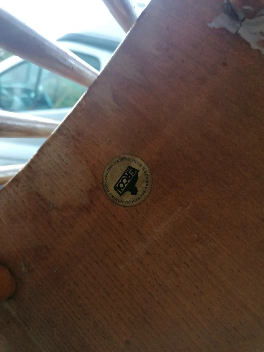 Ercol Table and chairs - Image 2