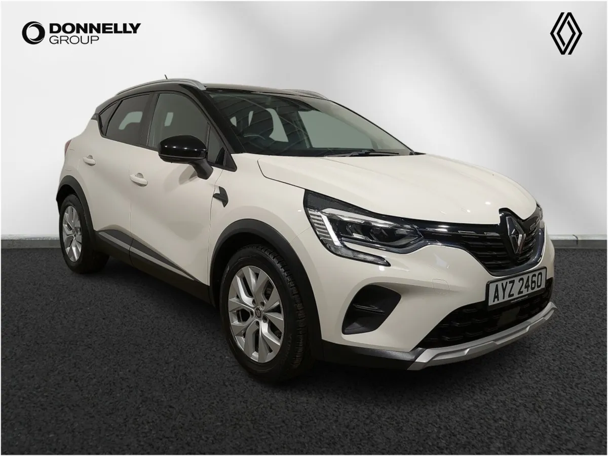 Renault Captur Hatchback Iconic - Image 1