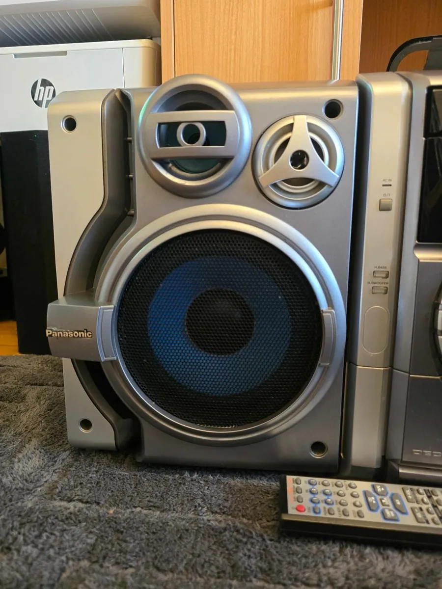Panasonic SA-AK630 Stereo System - Image 4