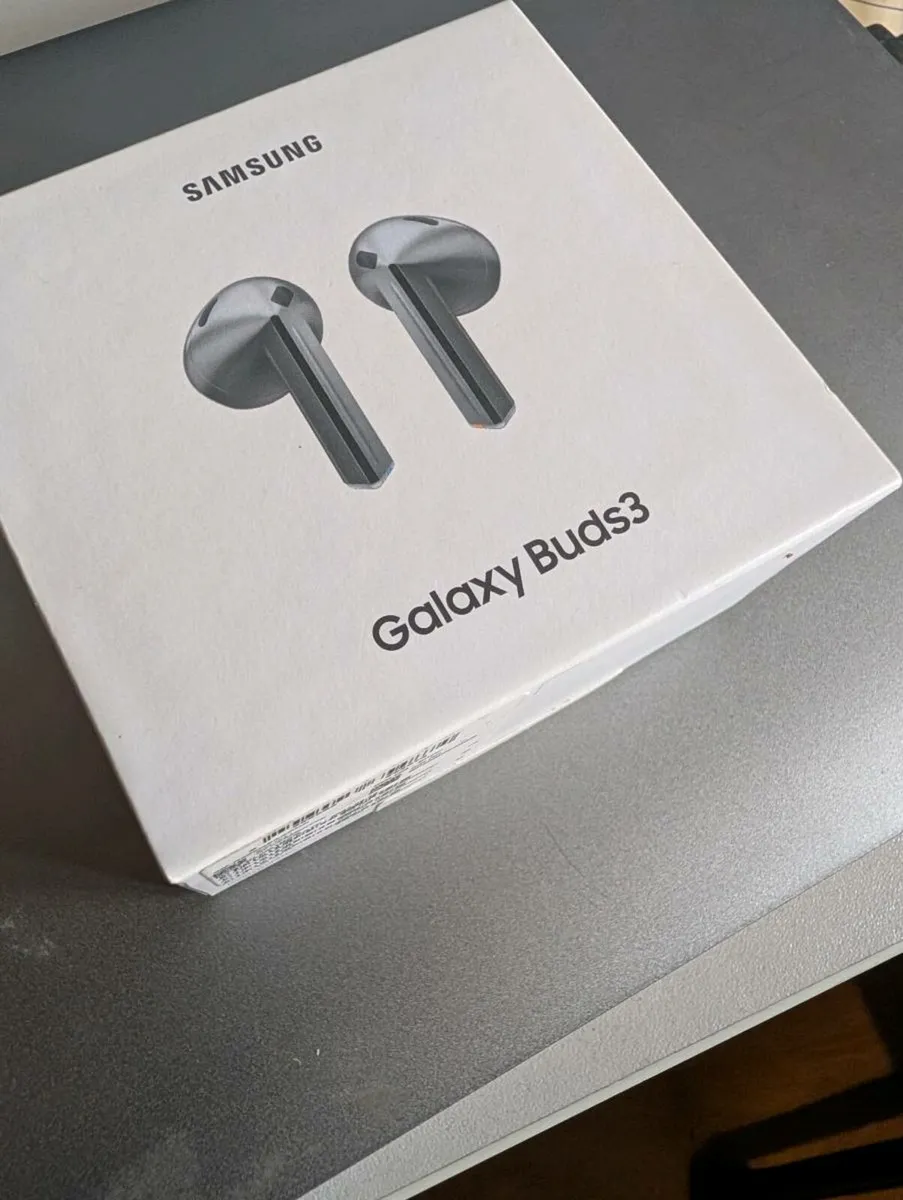 Samsung Galaxy Buds 3 - Image 2