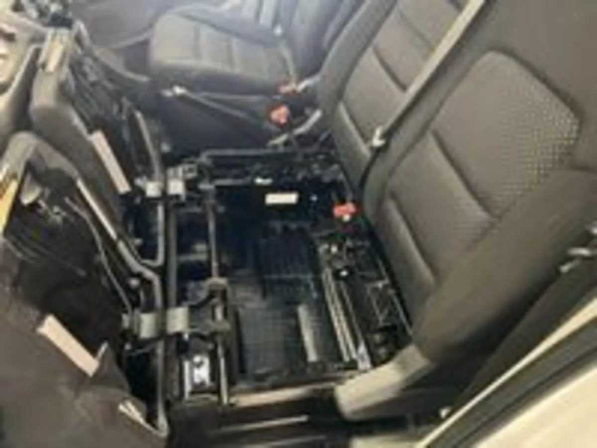 Maxus Deliver 9 Deliver 9 2.0 D20 RWD L3 Euro 6 - Image 2