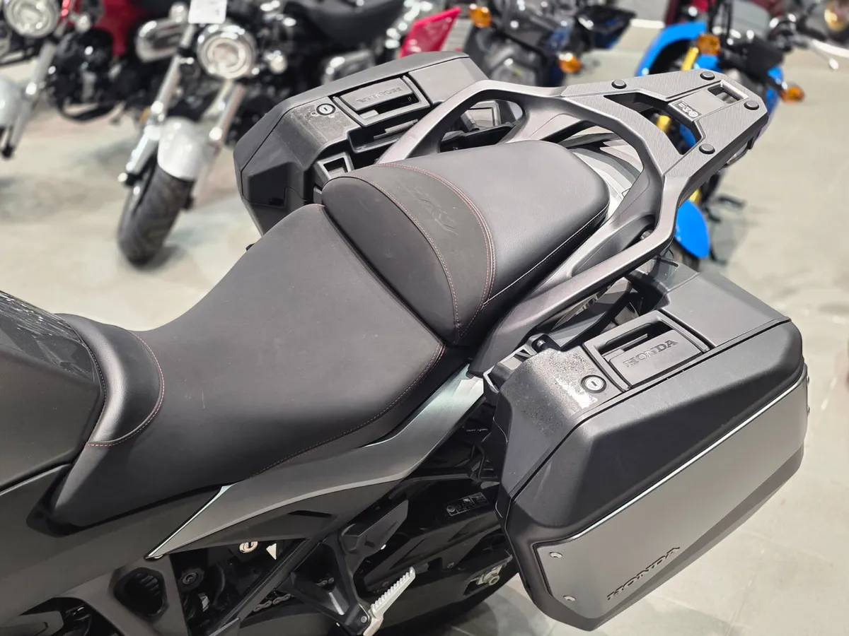 Honda NT1100 DCT - Image 3