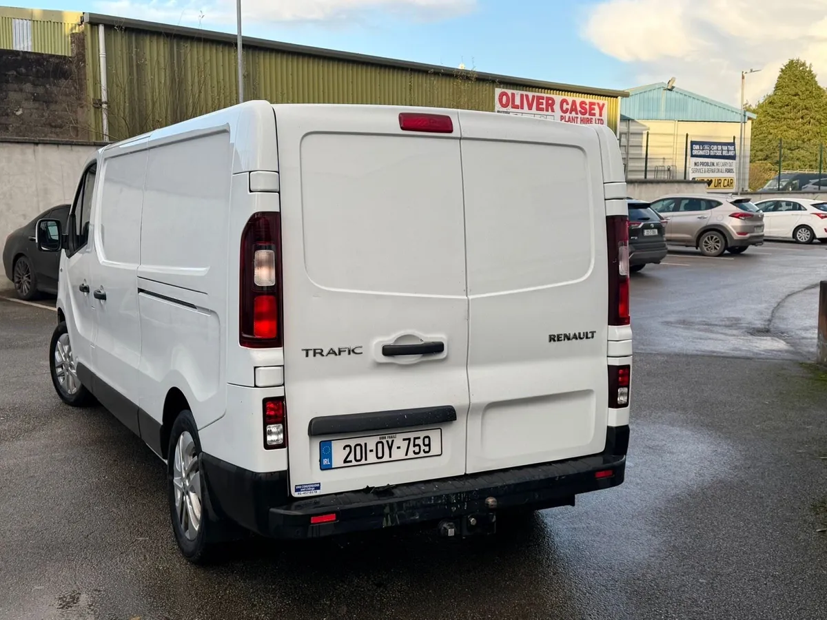 Renault Traffic Sport - Image 4