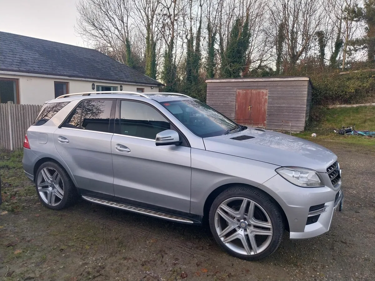 Mercedes-Benz M-Class 2013 - Image 2