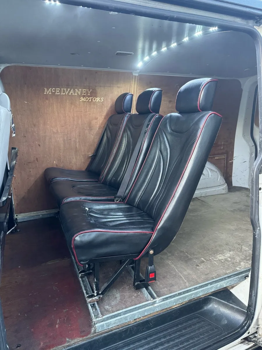 Transporter 2.0TDI (6 speed) - Image 3