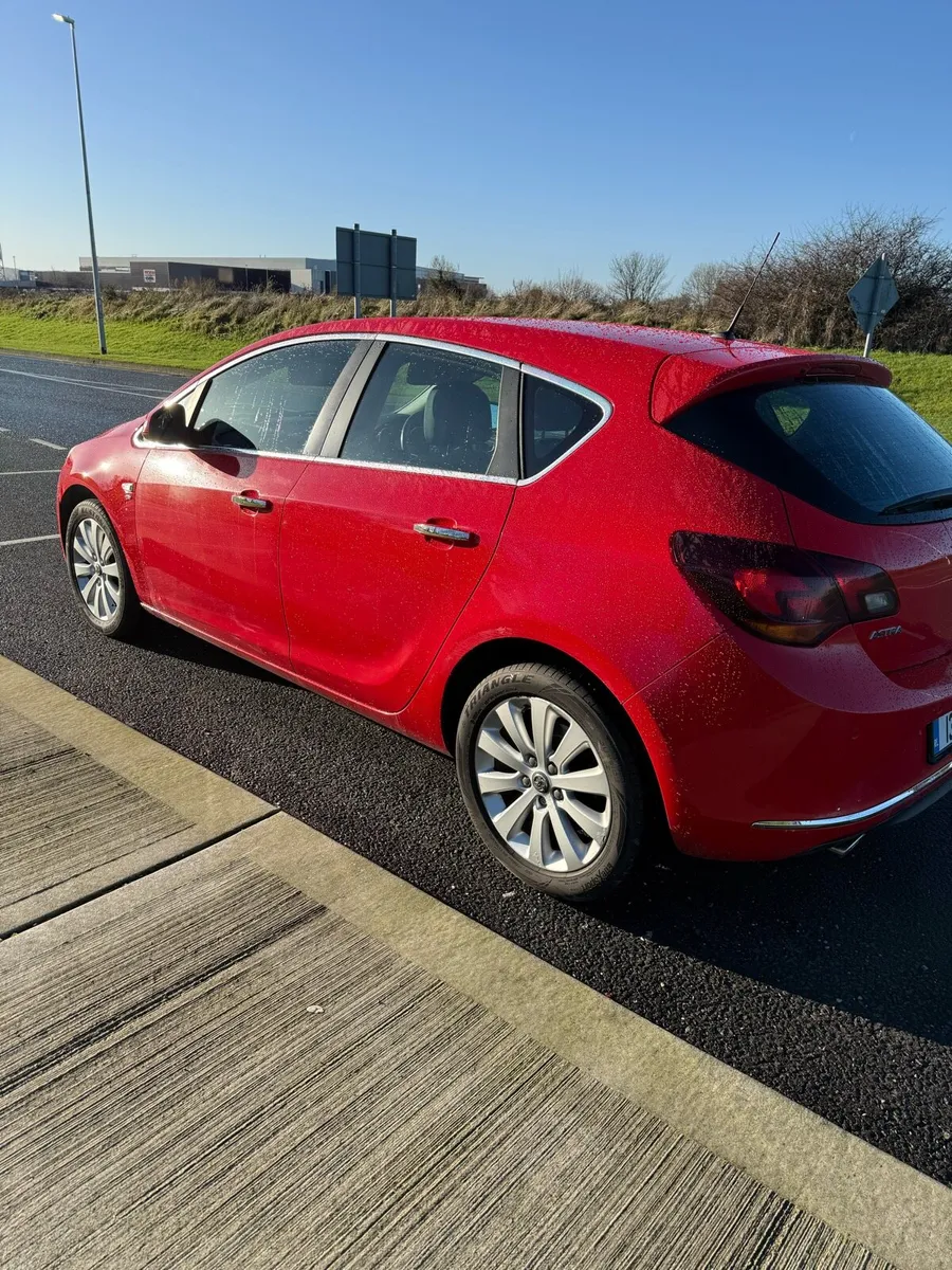 Vauxhall Astra 2.0 CDTI Nct 9/26 Tax 1/26 - Image 3