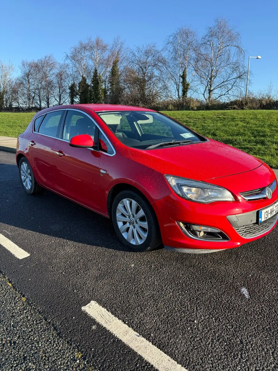 Vauxhall Astra 2.0 CDTI Nct 9/26 Tax 1/26 - Image 1