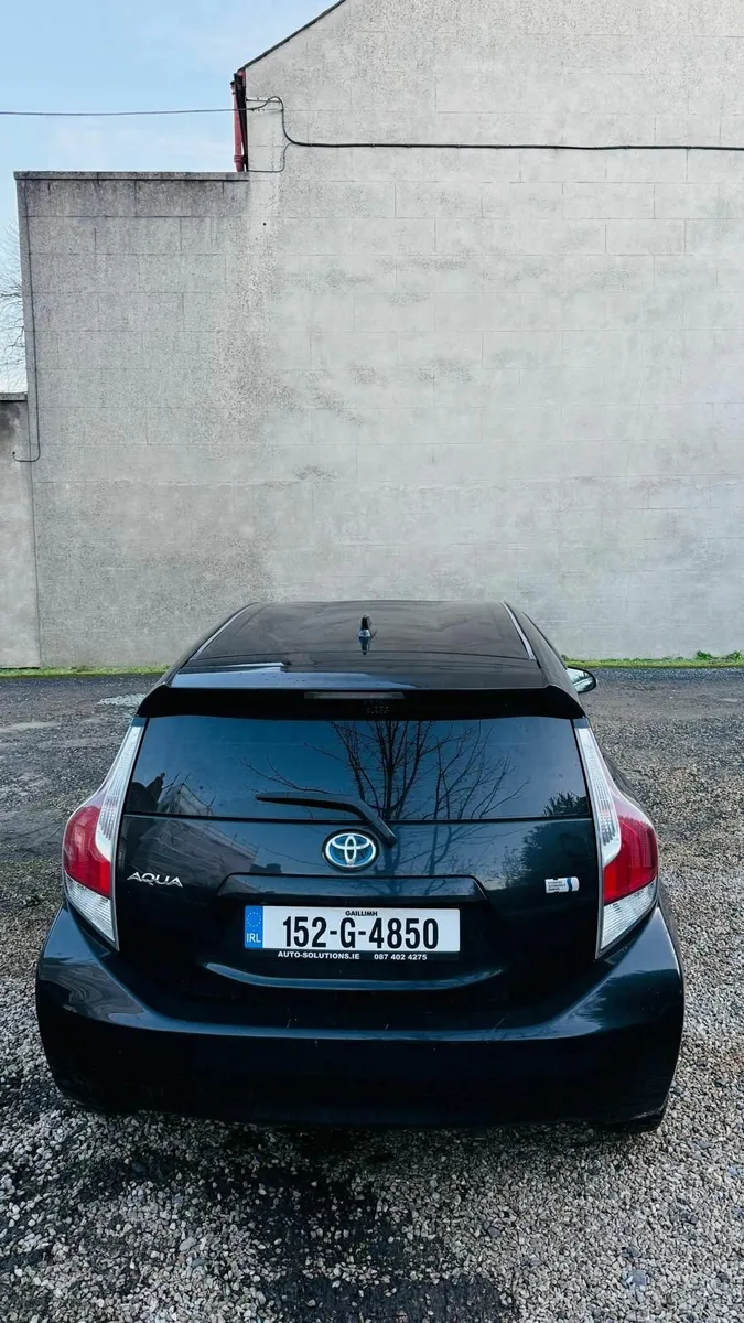 Toyota Aqua 2015 - Image 4