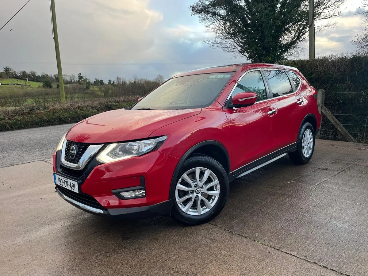 Nissan X-Trial 7 seater - Image 2