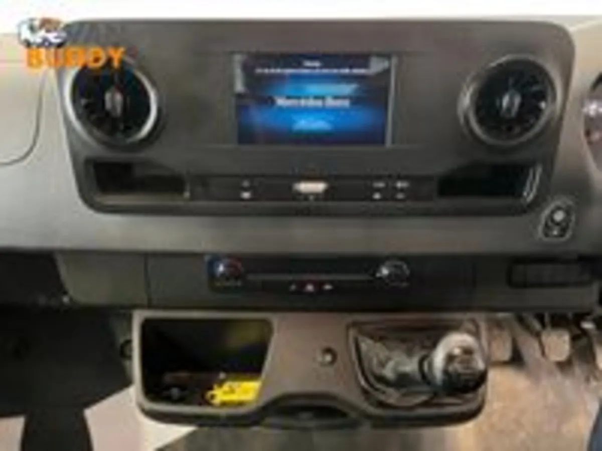 Mercedes-Benz Sprinter 2.1 314 CDI Progressive FWD - Image 3