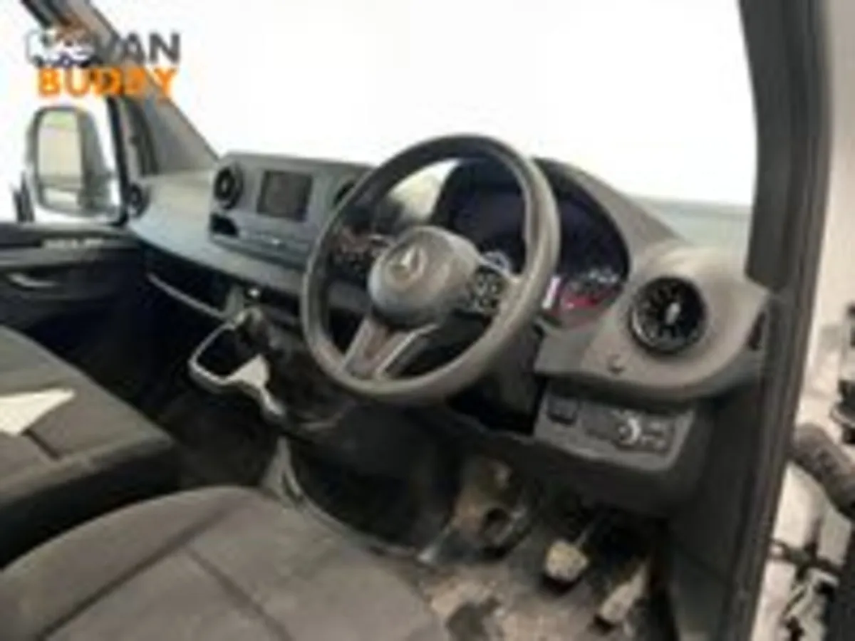 Mercedes-Benz Sprinter 2.0 315 CDI Progressive RWD - Image 3