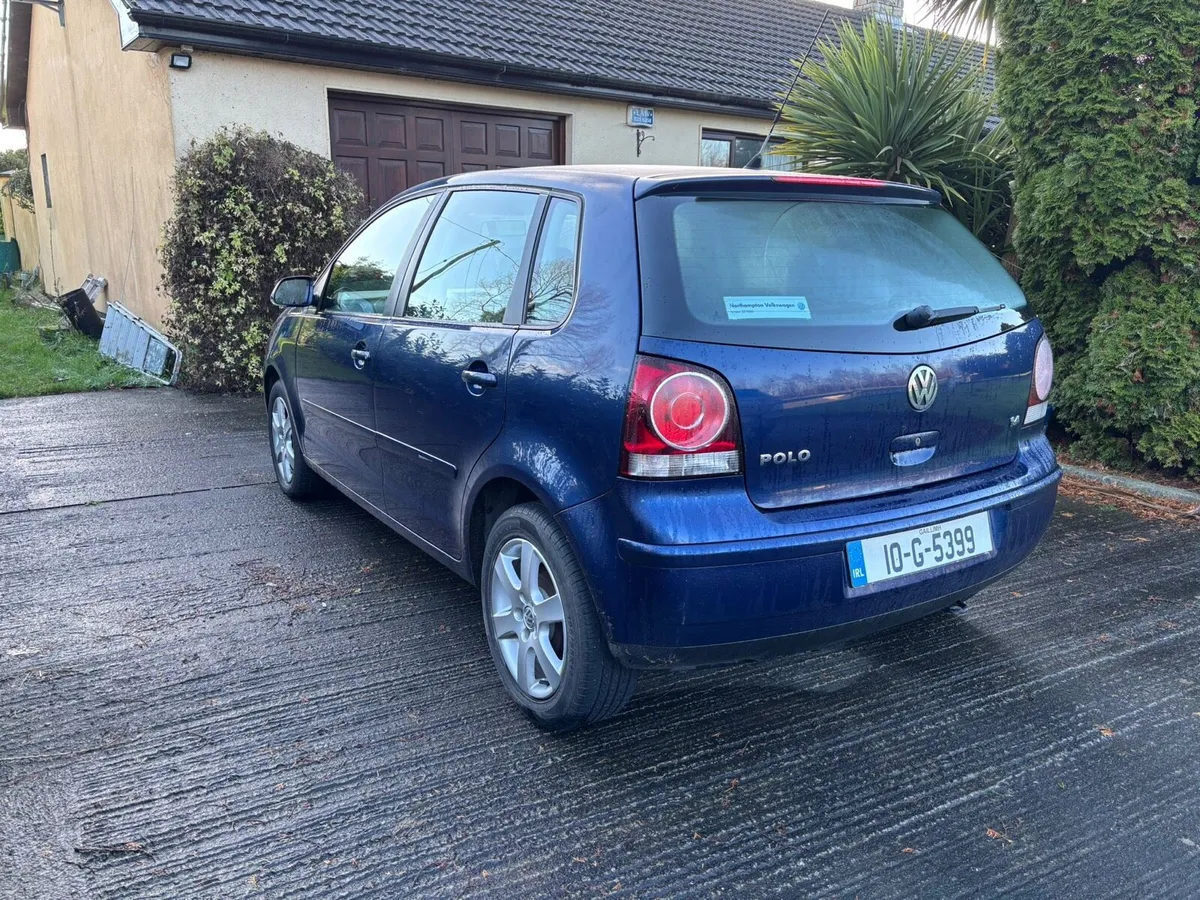 Volkswagen Polo 1.4 Automatic – 2010 - Image 3