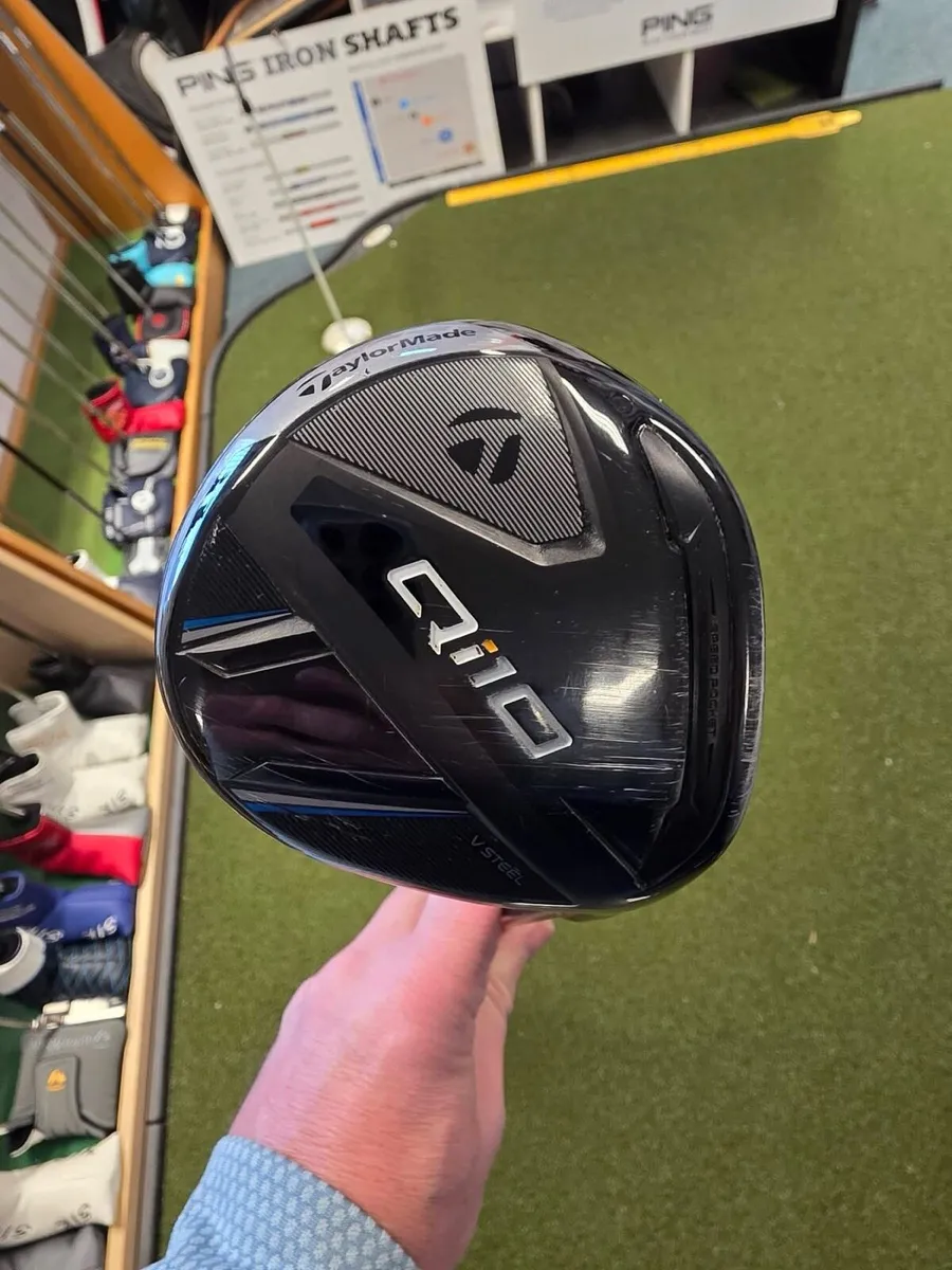 Taylormade Qi10 V-Steel 3 Wood - Image 1