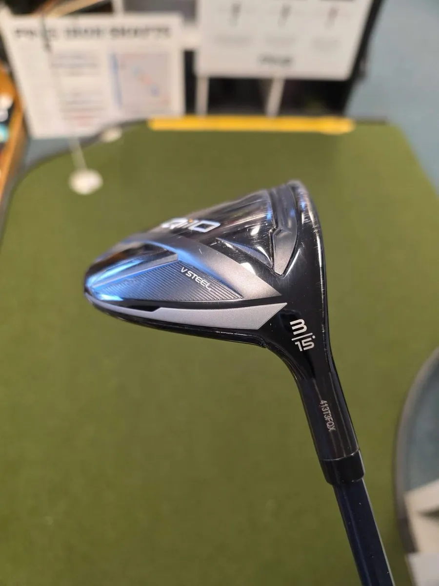 Taylormade Qi10 V-Steel 3 Wood - Image 2