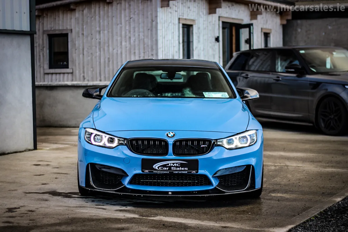 2018 BMW M4 COMPETITION CARBON M PERFORMANCE - Image 2