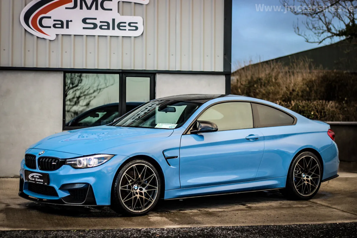 2018 BMW M4 COMPETITION CARBON M PERFORMANCE - Image 4