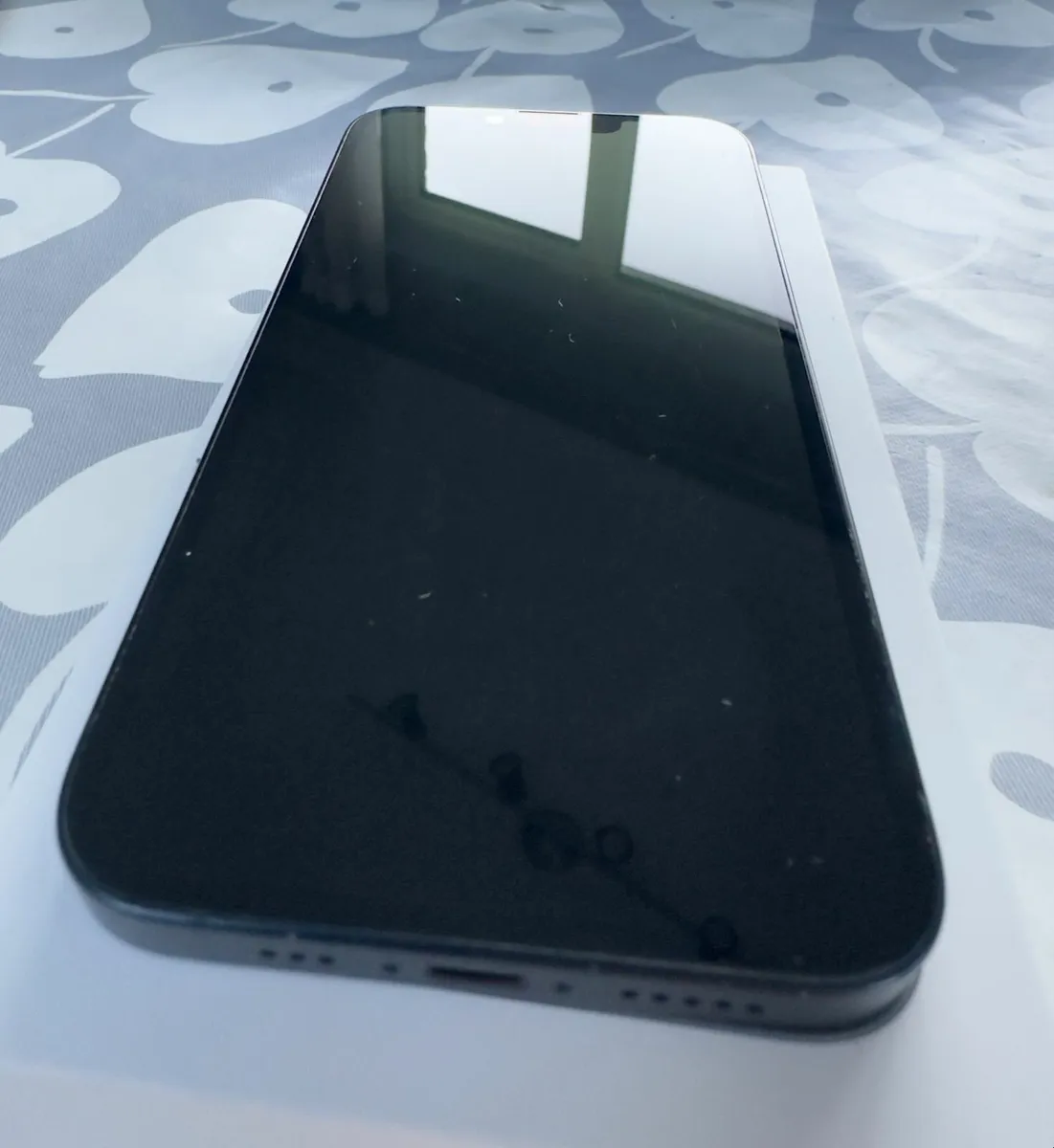 IPhone 14 Midnight 128GB USED - Image 2