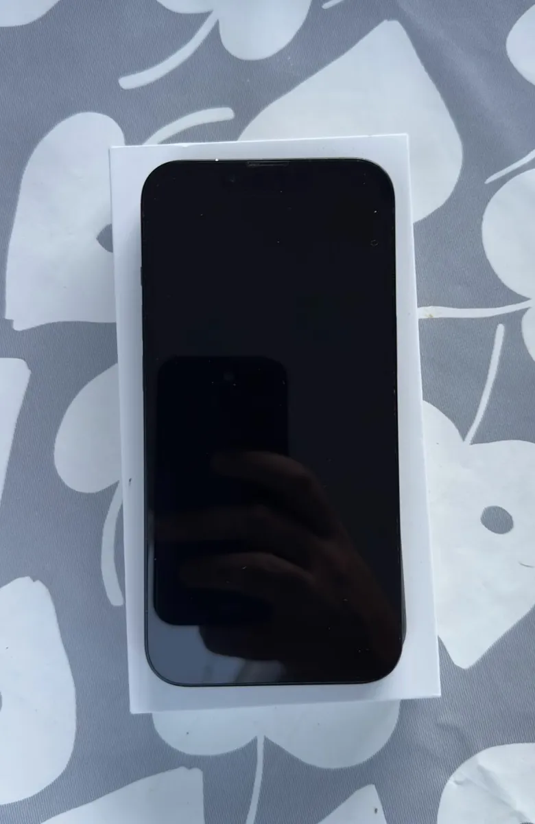 IPhone 14 Midnight 128GB USED - Image 4