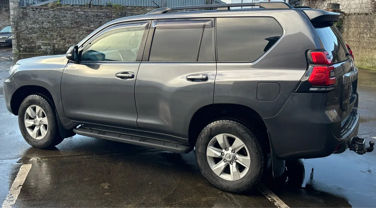 2021 Toyota Land Cruiser LWB COMMERCIAL - Image 3