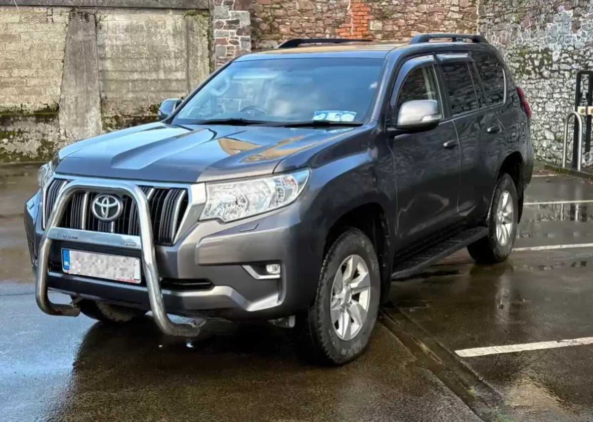 2021 Toyota Land Cruiser LWB COMMERCIAL - Image 4