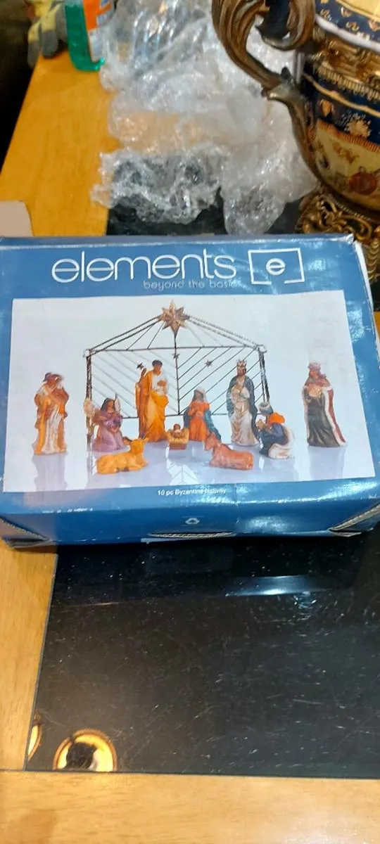 10pc Byzantine Nativity Set - Image 3